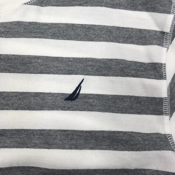 Nautica 3 button long sleeve shirt - Picture 8 of 8